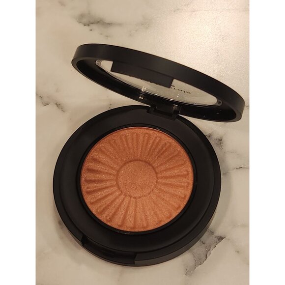 bareMinerals Gen Nude Blonzer Kiss of Copper .13 oz, Blush + Bronzer Hybrid - Picture 3 of 4